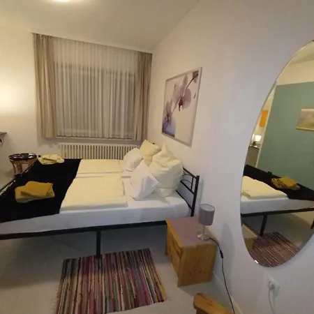 Berlin-wilmersdorfer Nordseeheim - Mit Etagenkuechen Zur Selbstversorgung